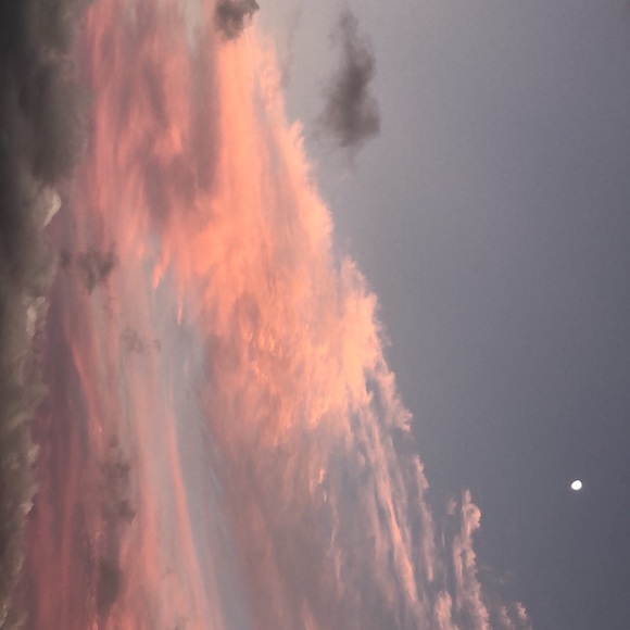 Hey! - Picture 1 of 1